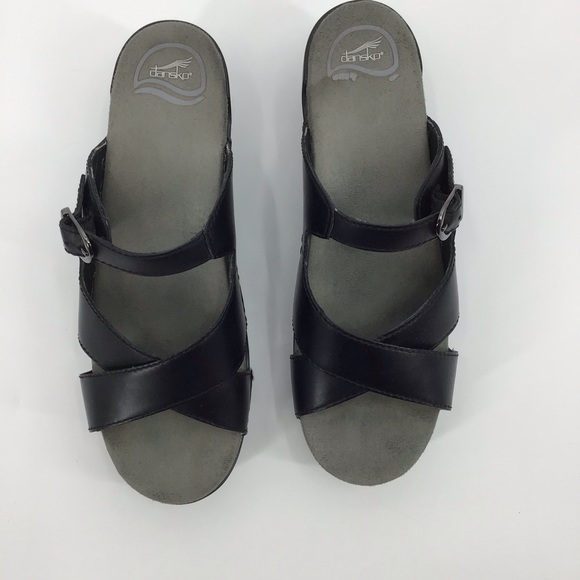 Dansko Black Leather Sela Pull Up Slide Sandal - Picture 13 of 15